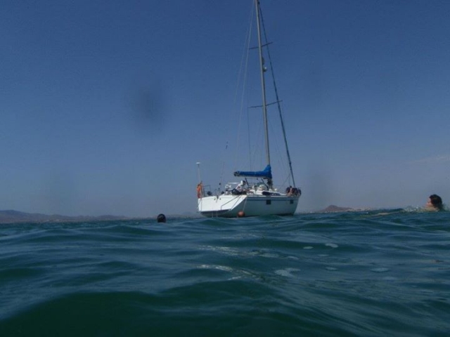  das Boot im Meer